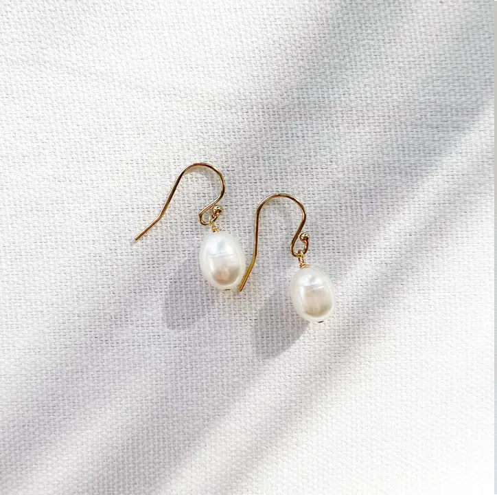 Kaia Freshwater Pearl Dangle Earrings Gold / Silver