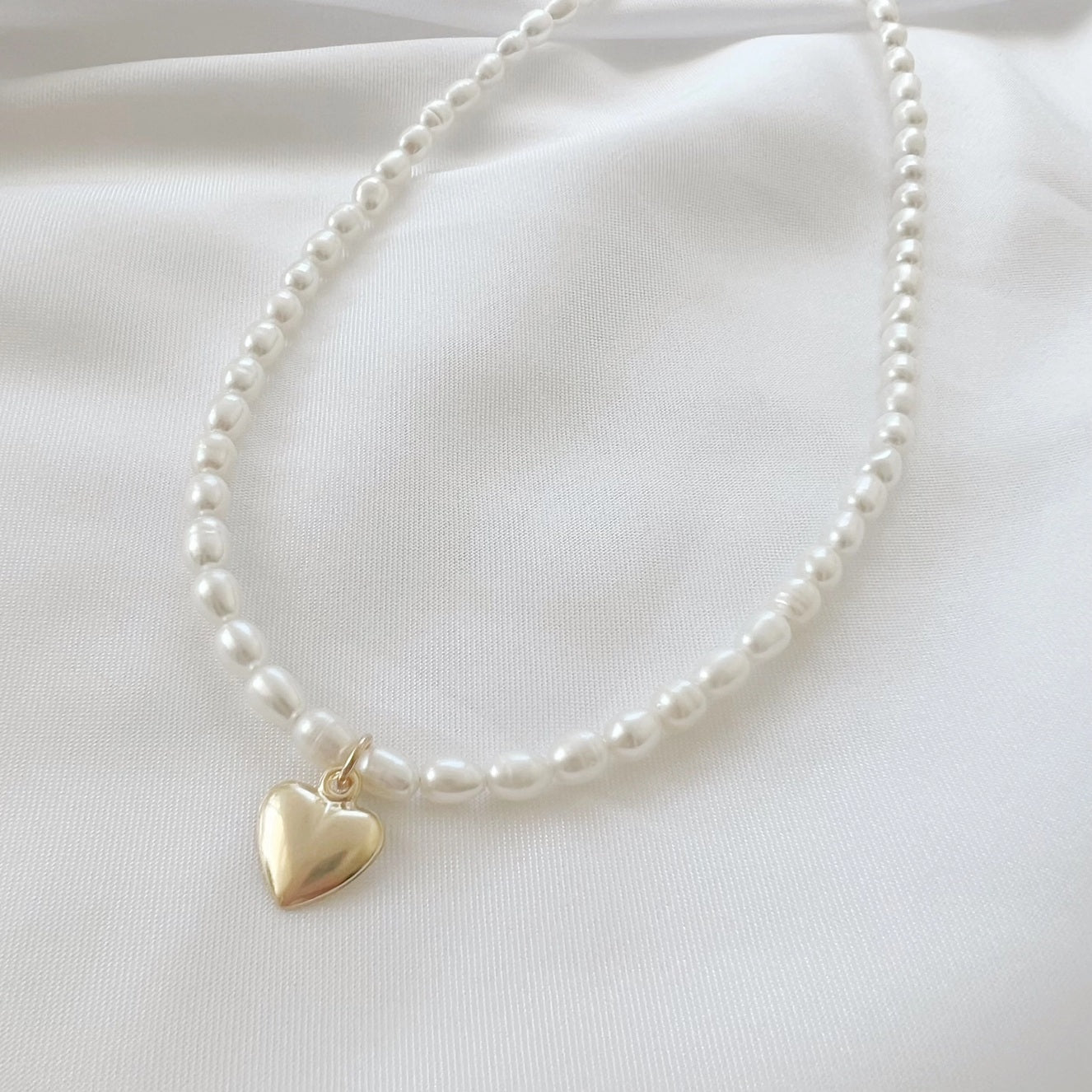 Kassandra Heart Freshwater Pearl Beaded Necklace Gold Filled